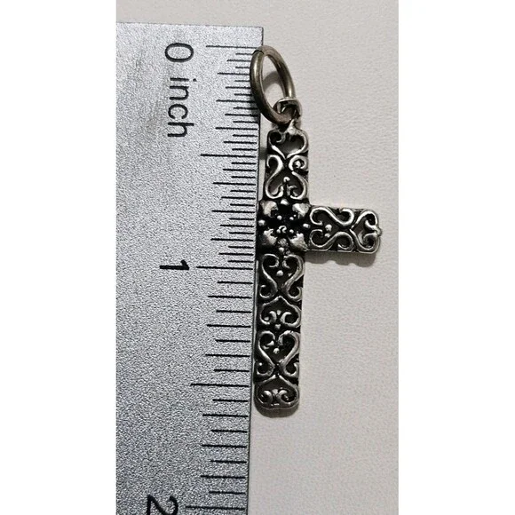 Vintage Sterling Silver Filigree Cross, Religious Jewelry, Christian Cross - Picture 5 of 6